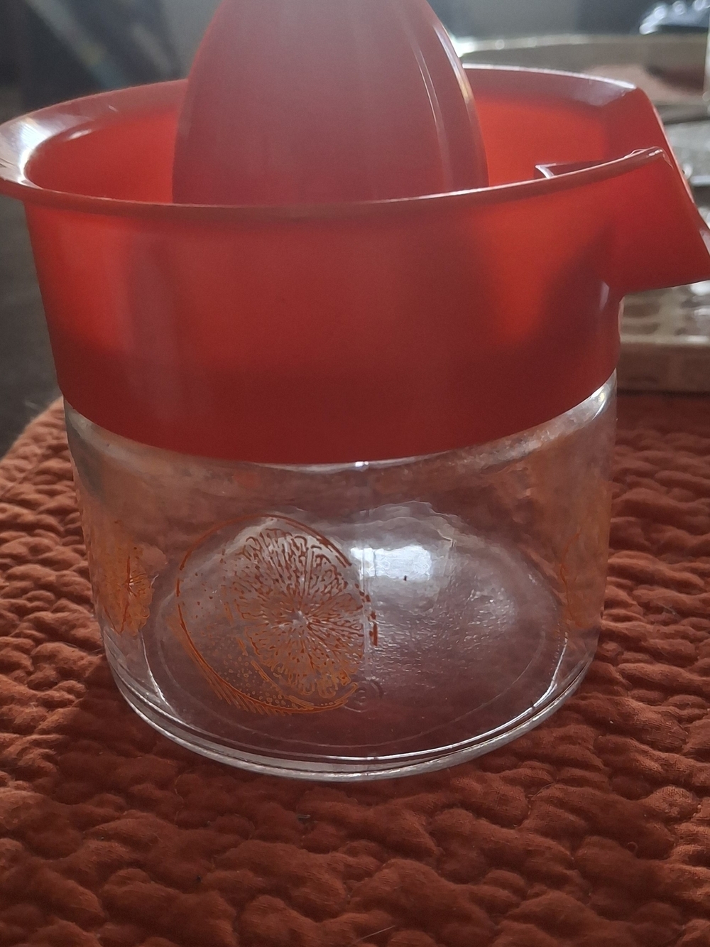 Vintage Gemco Citrus Lemon Juicer Glass Jar Screw On Plastic Lid Built In Spout
